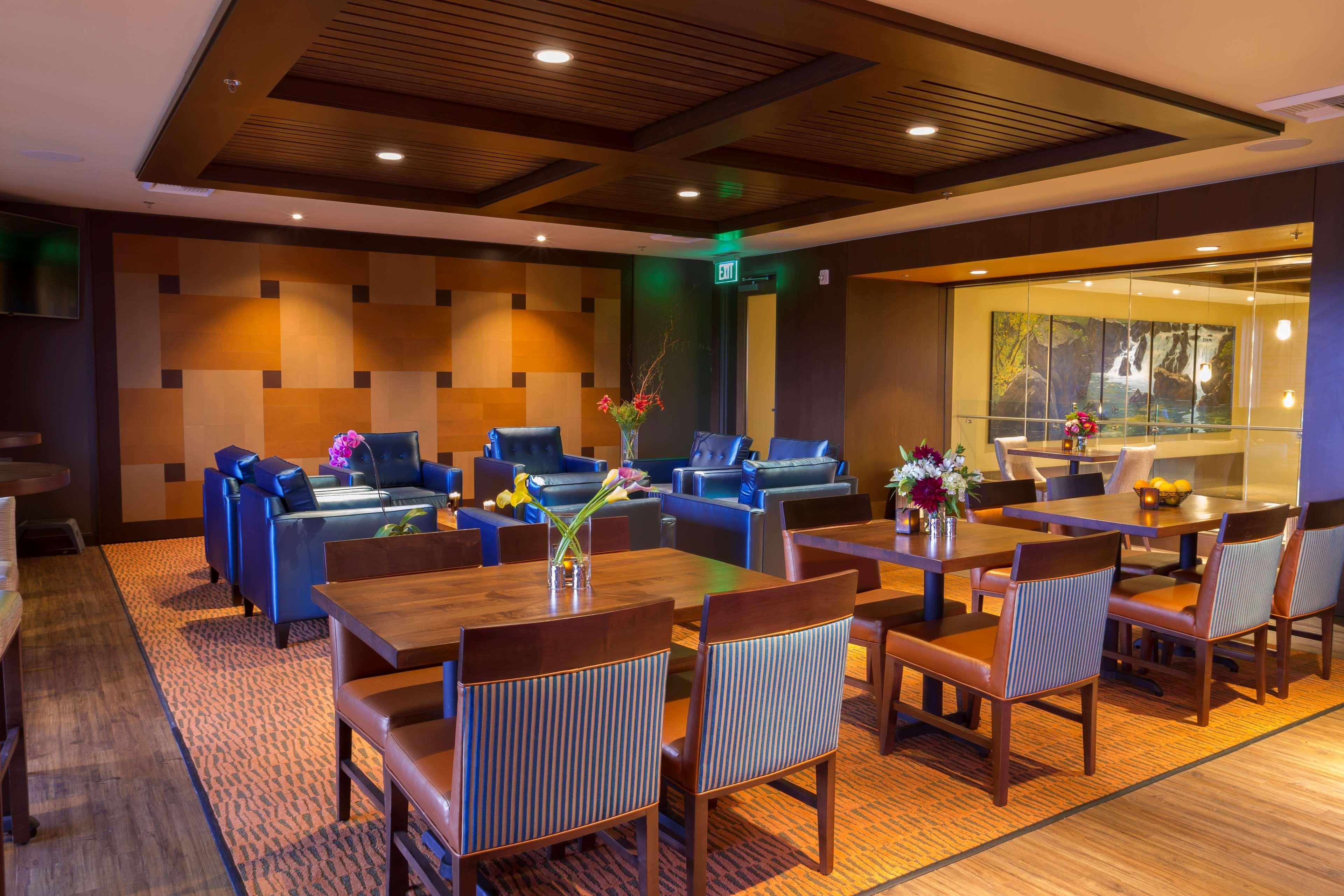 Best Western Premier Boulder Falls Inn Lebanon Extérieur photo