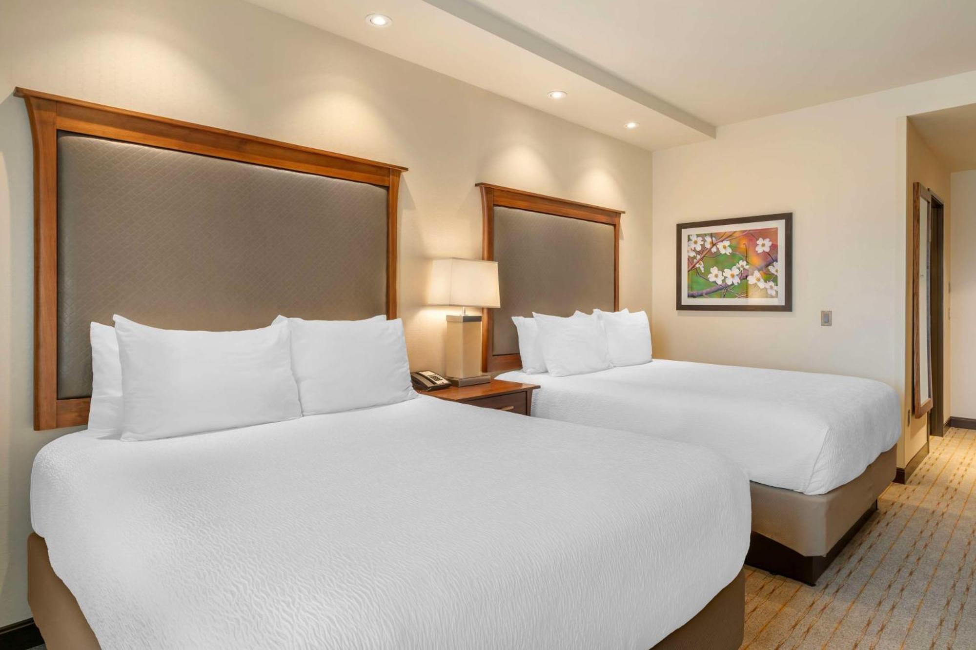 Best Western Premier Boulder Falls Inn Lebanon Extérieur photo