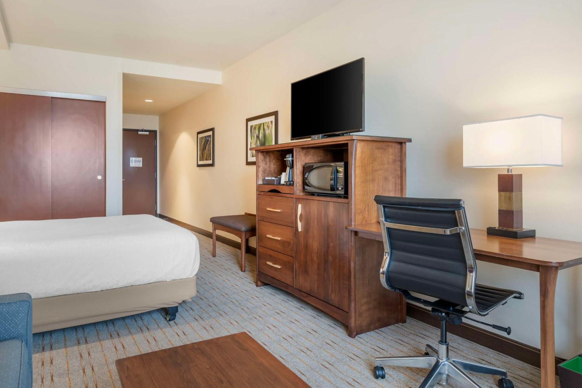Best Western Premier Boulder Falls Inn Lebanon Extérieur photo