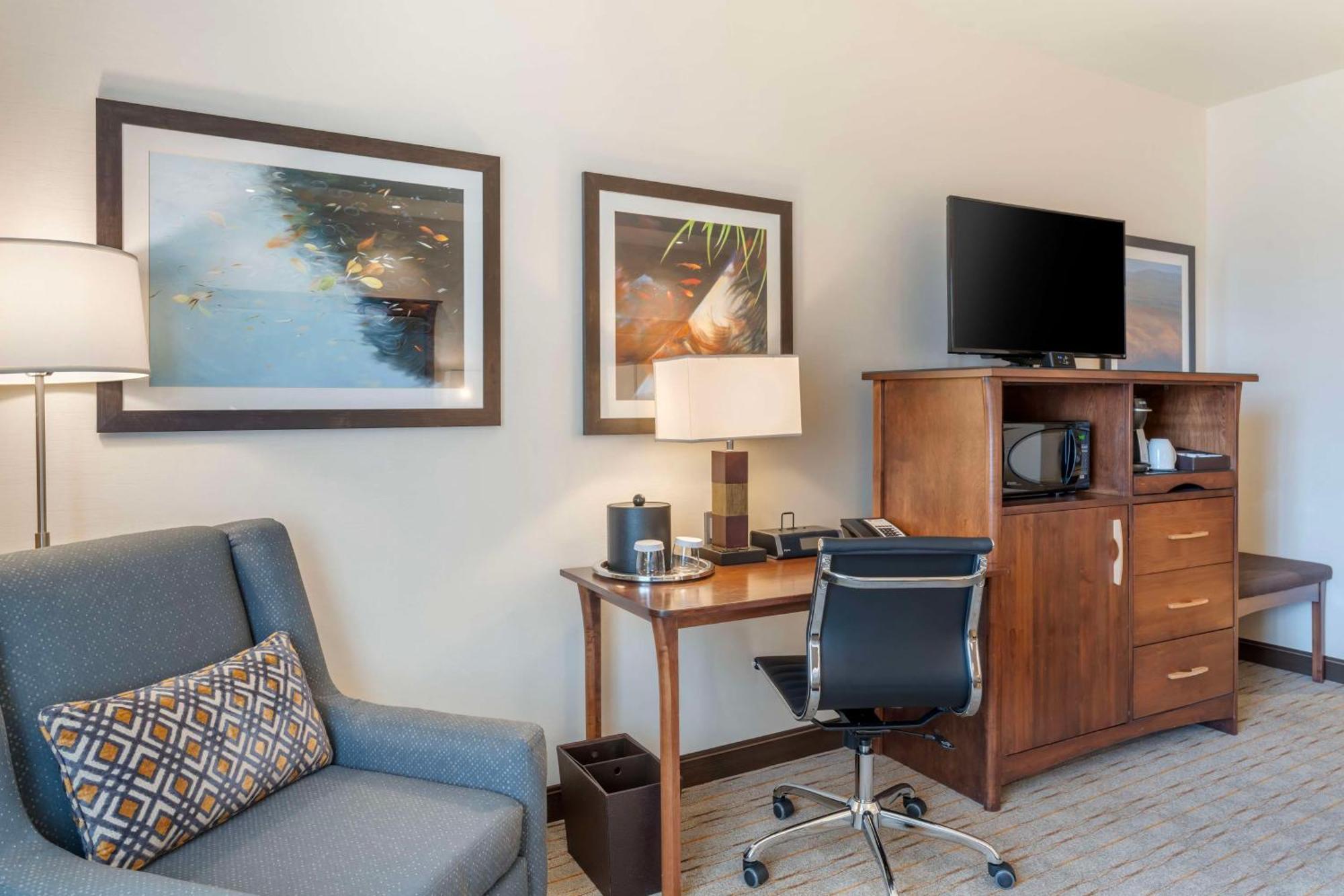 Best Western Premier Boulder Falls Inn Lebanon Extérieur photo