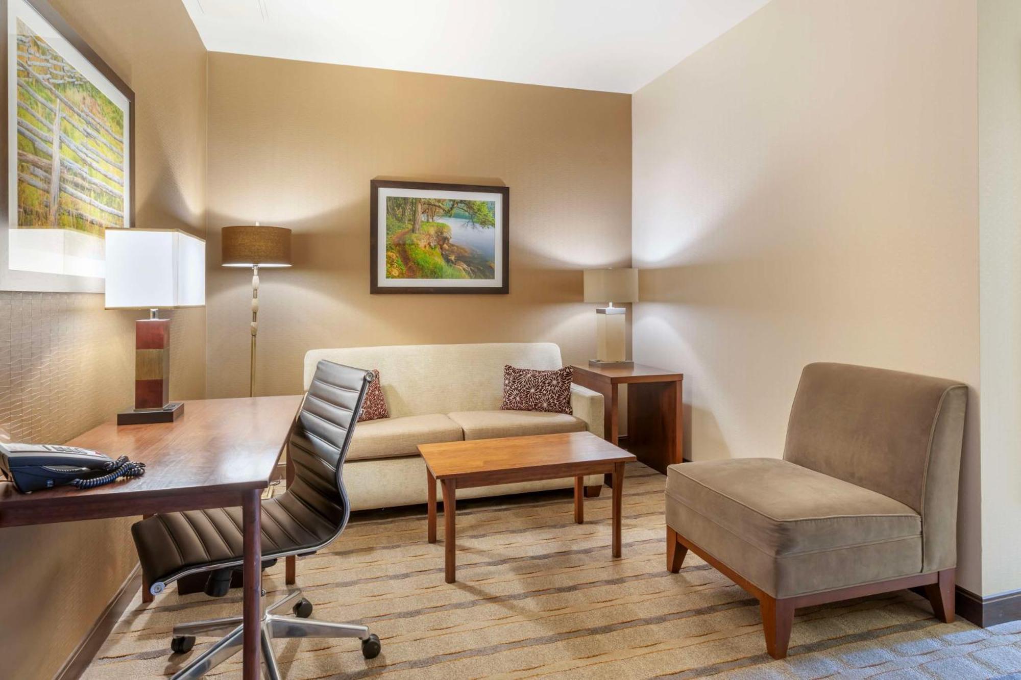 Best Western Premier Boulder Falls Inn Lebanon Extérieur photo
