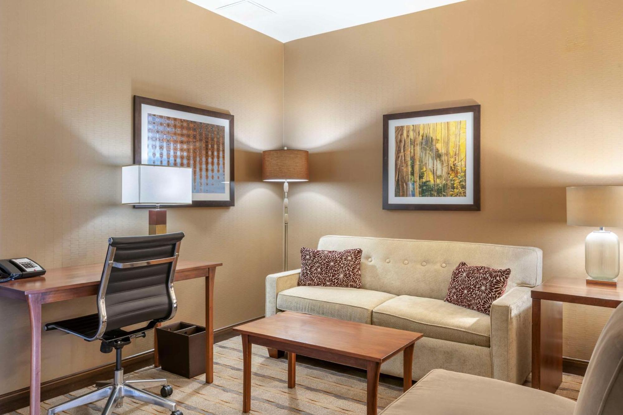 Best Western Premier Boulder Falls Inn Lebanon Extérieur photo