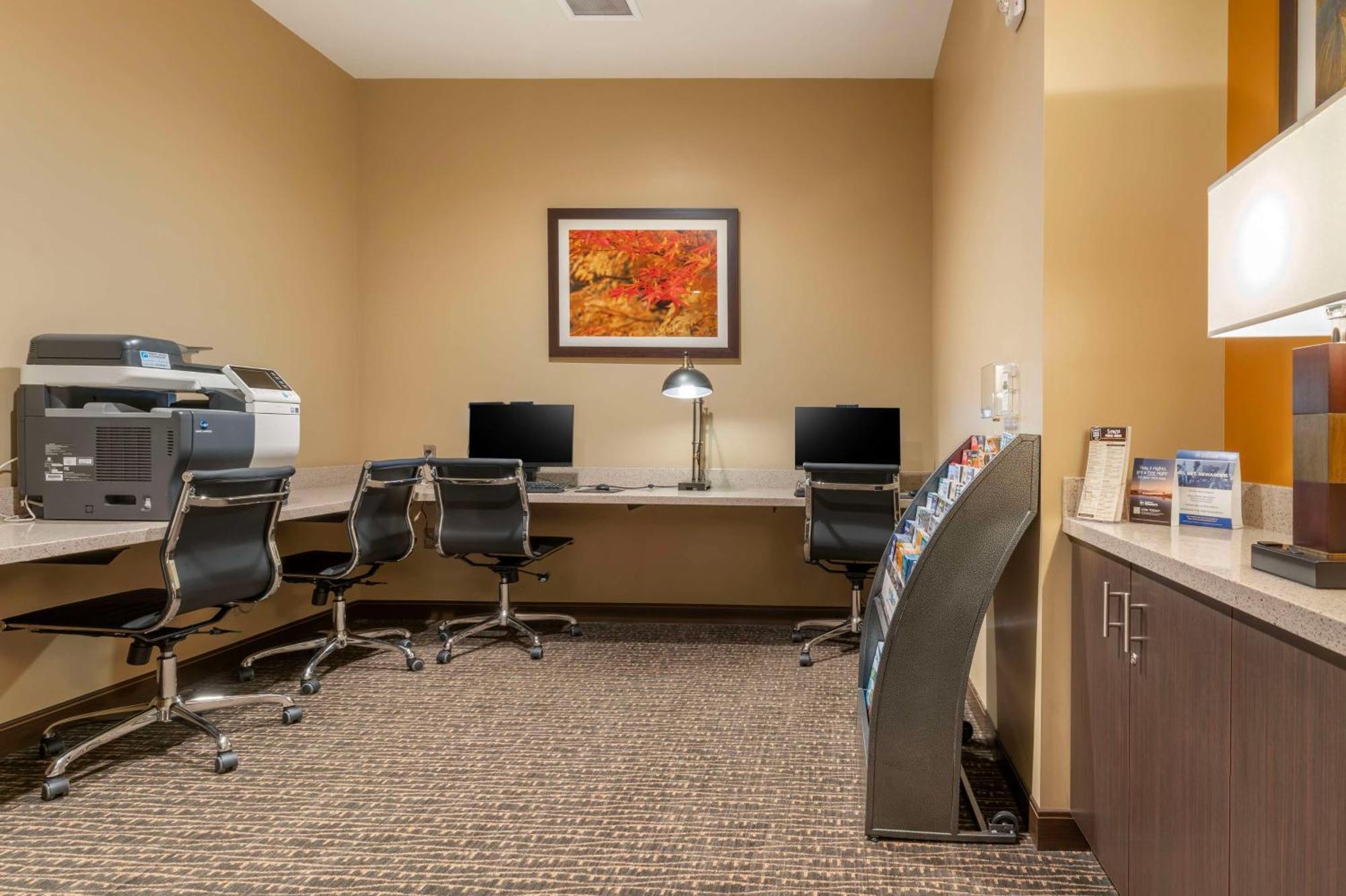 Best Western Premier Boulder Falls Inn Lebanon Extérieur photo