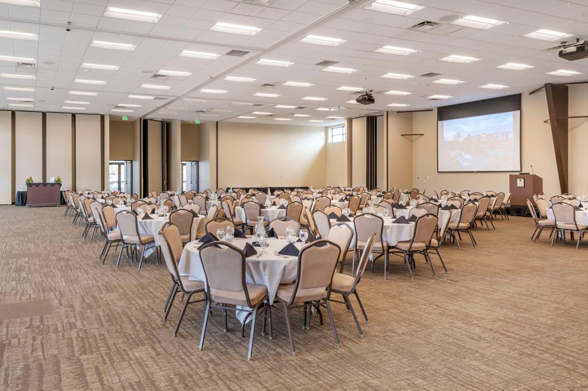 Best Western Premier Boulder Falls Inn Lebanon Extérieur photo