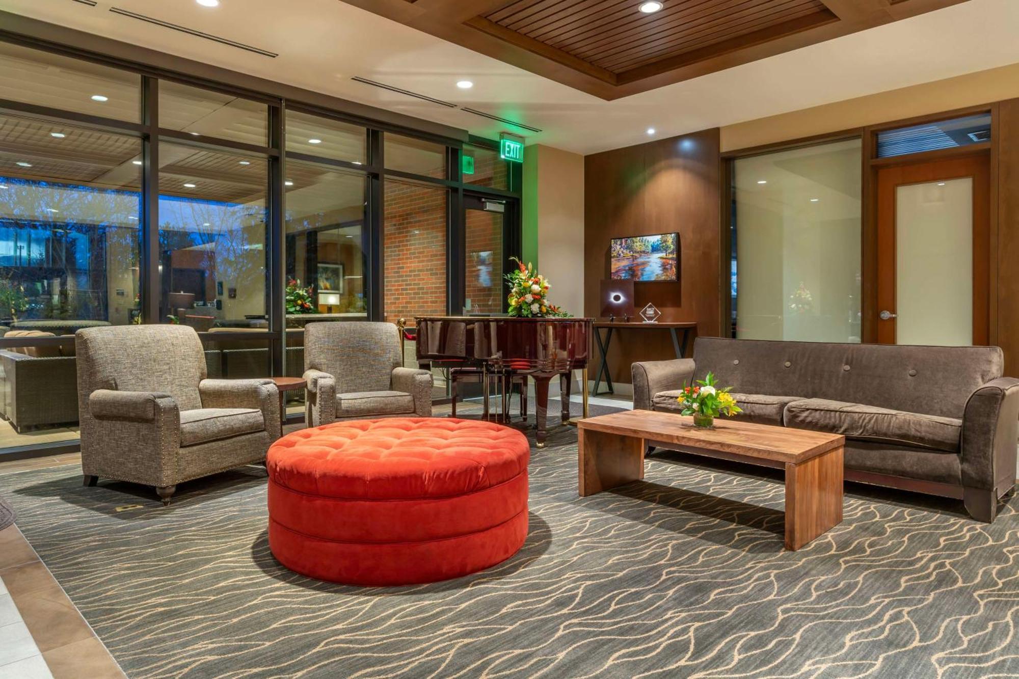Best Western Premier Boulder Falls Inn Lebanon Extérieur photo